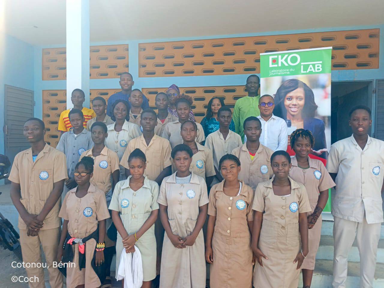 Photo de famille CEG GBEGAMEY